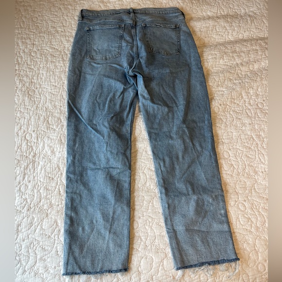 Old Navy extra high rise sky-high straight jeans - Picture 3 of 4